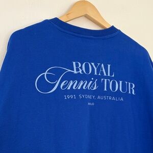 Wilo The Label Royal Tennis Tour Crewneck Sweatshirt Blue Oversized Graphic Sz L